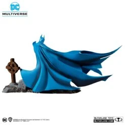 DC Multiverse - Batman Year Two - Gold Label Collect - Actionfigur 13 DC Multiverse - Batman Year Two - Gold Label Collect - Actionfigur -NECA Store 15140 03