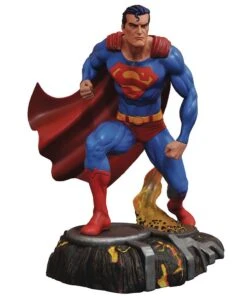 Diamond Select DC Gallery - Superman Comic Statue