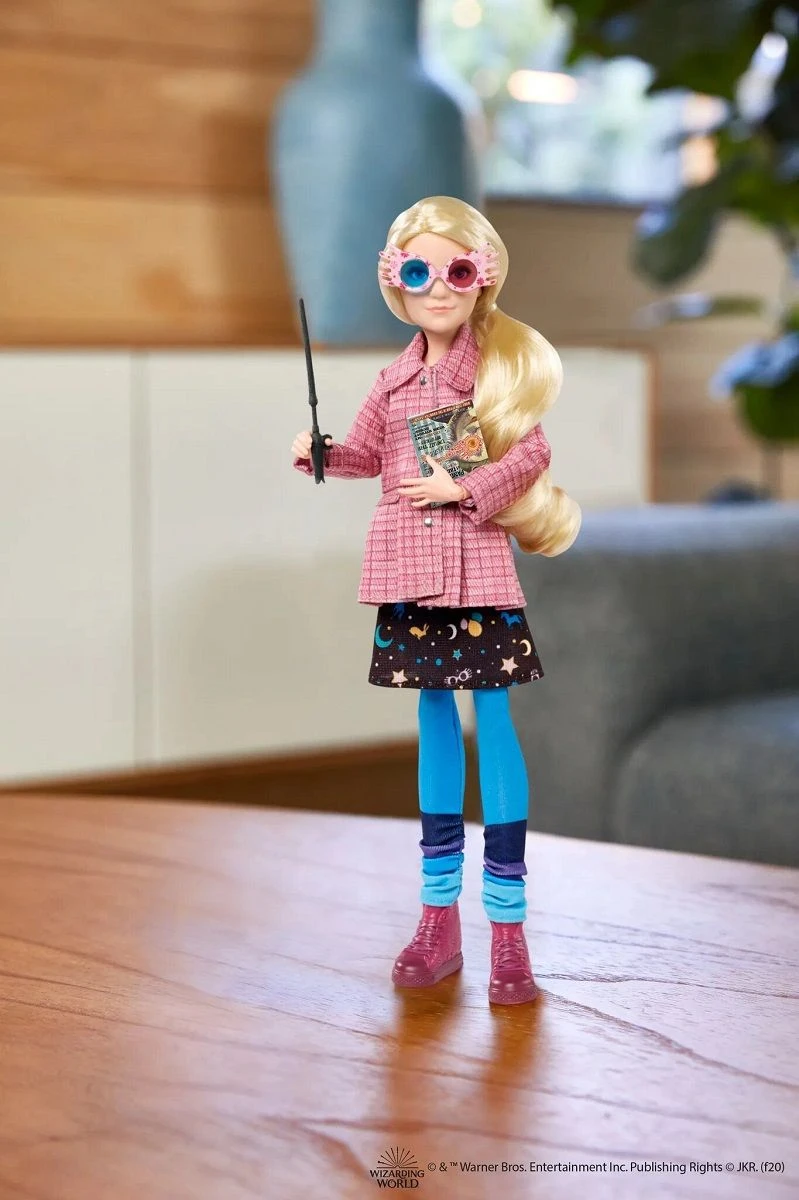 MATTEL Harry Potter - Luna Lovegood - Sammlerpuppe 4 MATTEL Harry Potter - Luna Lovegood - Sammlerpuppe – Bild 4