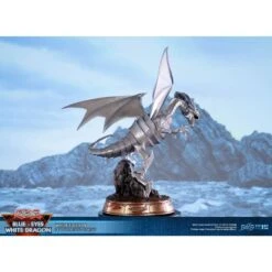 Diverse First 4 Figures - Yu-Gi-Oh! - Blue-Eyes White Dragon - White Edition - Figur -NECA Store blue eyes white dragon white edition statue 35 cm 3