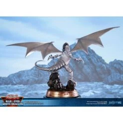 Diverse First 4 Figures - Yu-Gi-Oh! - Blue-Eyes White Dragon - White Edition - Figur -NECA Store blue eyes white dragon white edition statue 35 cm 4