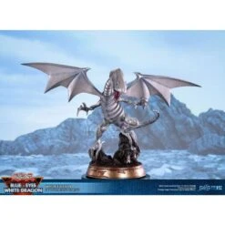 Diverse First 4 Figures - Yu-Gi-Oh! - Blue-Eyes White Dragon - White Edition - Figur -NECA Store blue eyes white dragon white edition statue 35 cm 9