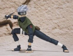 Naruto - Hatake Kakashi S.H.Figuarts Figur -NECA Store c2bc58a5ff4e057fd8b5c22f12717302ba7bc246a4362c0ee9b63fac5749e4b3