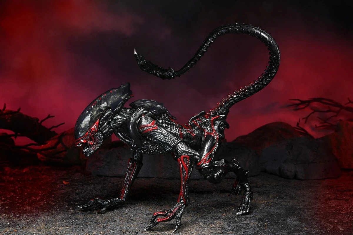NECA Kenner Tribute Figur - Ultimate Night Cougar Alien 2 NECA Kenner Tribute Figur - Ultimate Night Cougar Alien – Bild 2