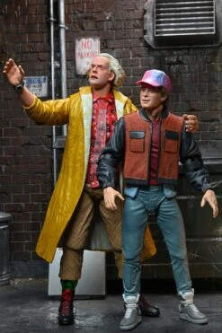 NECA Zurück In Die Zukunft 2 - Ultimate Doc Brown - Actionfigur -NECA Store doc 13 scaled 1