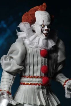 NECA IT (ES) - Ultimate Pennywise 2017 Clothed Figur -NECA Store fig97530 3