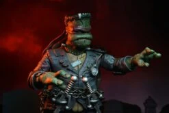 NECA Universal Monsters X TMNT - Ultimate Raphael Als Frankensteins Monster Figur -NECA Store raph4 scaled 1
